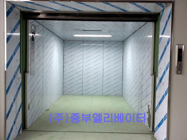 8305def1a4aceadd5b84569be0279236.jpg
