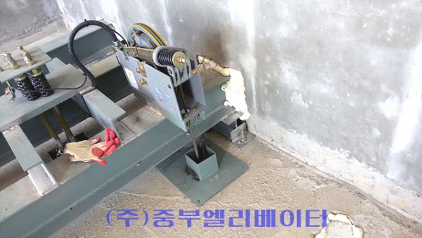 b915e199088fee40967fadc92648d520.jpg